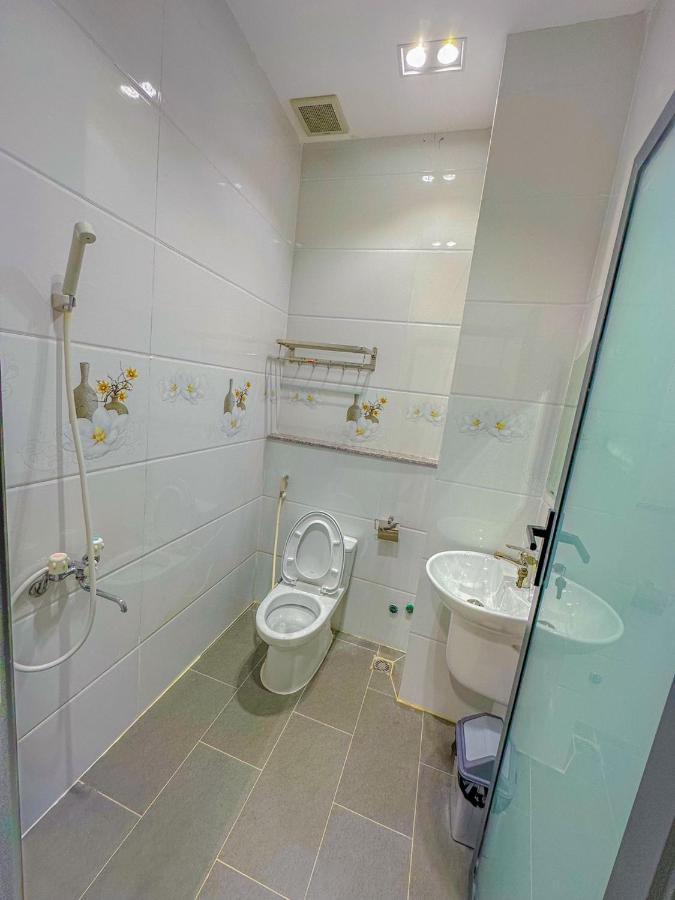 Nhan Tay 2 Hotel Can Tho Esterno foto