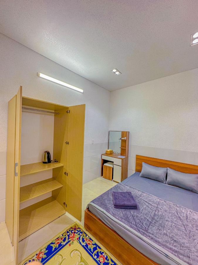 Nhan Tay 2 Hotel Can Tho Esterno foto