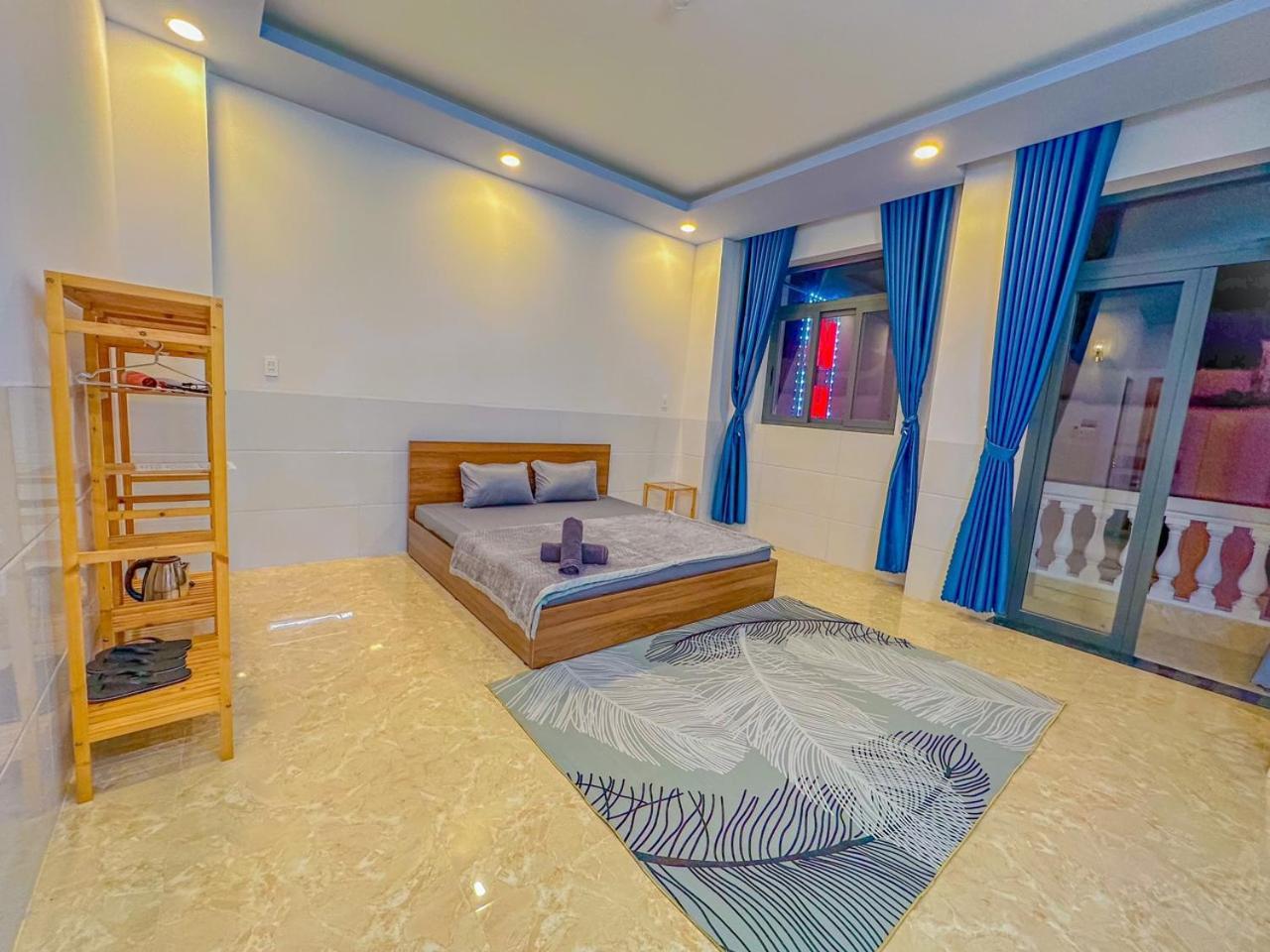 Nhan Tay 2 Hotel Can Tho Esterno foto