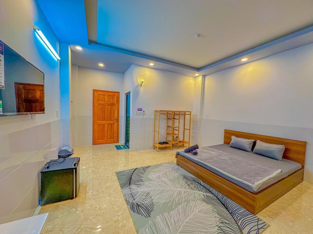 Nhan Tay 2 Hotel Can Tho Esterno foto
